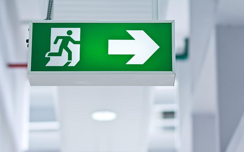 Phase monitoring for safety and emergency lighting